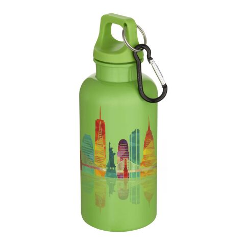 Werbeartikel Oregon 400 ml einfarbige RS-zertifizierte Trinkflasche aus recyceltem Kunststoff mit Karabinerhaken – apfelgrün – mit Logo bedruckt
