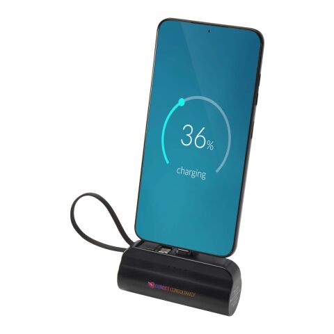 Werbeartikel Alnair 10 W 5000 mAh Typ C Powerbank aus recyceltem Kunststoff mit integriertem Klappständer und 2 in 1 Kabel – schwarz – mit Logo