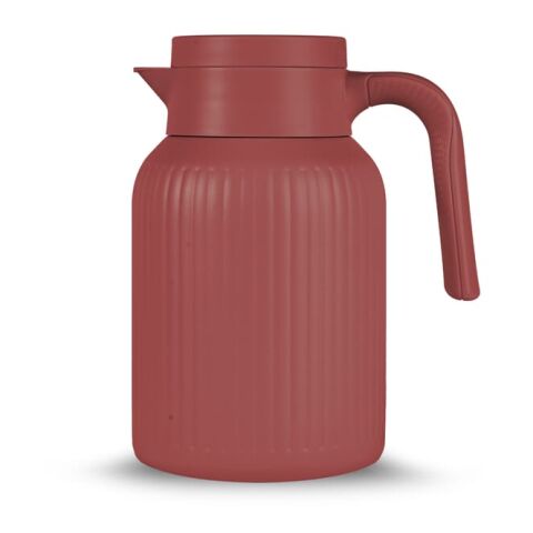 Werbeartikel Thermokaraffe 1,5 l Sagaform Trine recycelter Edelstahl vakuumisoliert 12h warm 24h kalt BPA-frei – dunkelrot – mit Logo bedruckt