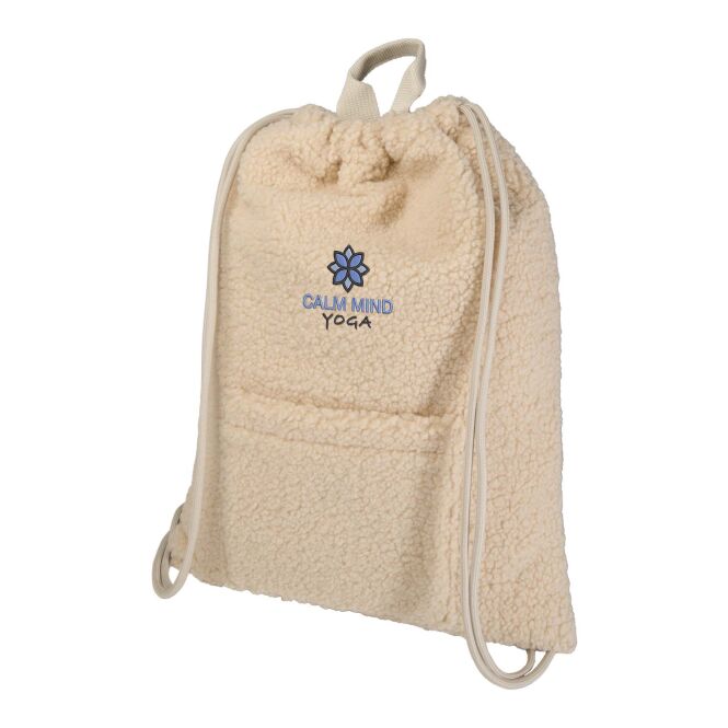 Werbeartikel Bear Sherpa-Sportbeutel mit Logo bestickt – Natural – 9 Liter Tasche aus recyceltem Polyester für Messen und Business-Events