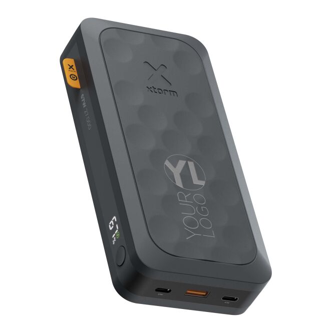 Premium-Werbegeschenk Xtorm FS5271 Fuel-Serie mit Express-Gravur – Transparent Schwarz – 27.000 mAh Akku für Laptops und mobile Geräte