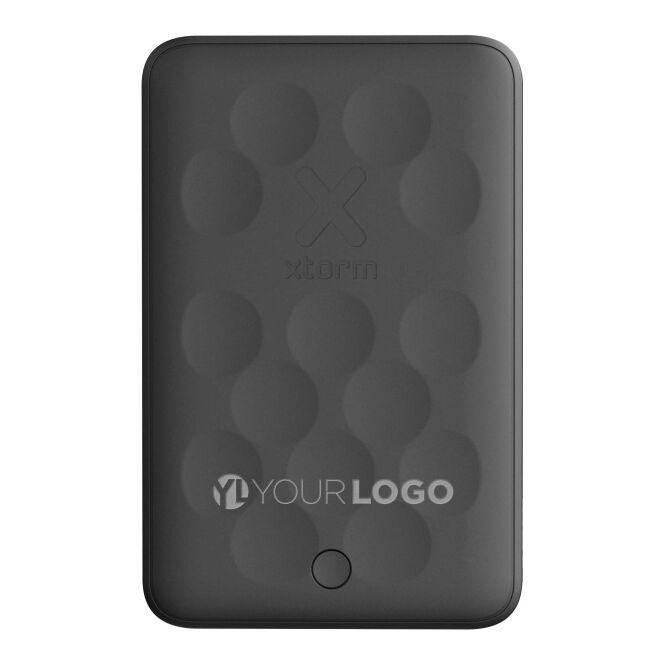 Premium-Werbegeschenk Xtorm FS5W051 5000 mAh mit Express-Gravur – Schwarz – leistungsstarker Akku für Firmen und Messen