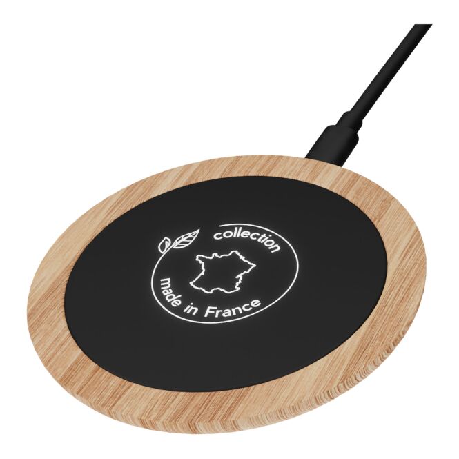 Firmengeschenk SCX.design W24 Wireless Charger mit Leuchtlogo – Hellbraun – 10W Induktionsladestation aus Eichenholz für Büro und Technik