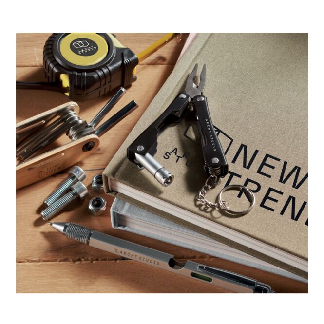 Werbeartikel Multifunktionsmesser mit Gravur – 10 Funktionen & Taschenlampe – Schwarz – robustes Werkzeug für Firmenkunden und Events