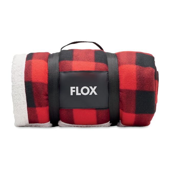 Mitarbeitergeschenk Fleece-Decke aus RPET mit Logodruck – Rot – nachhaltige Kuscheldecke für Firmen und Events