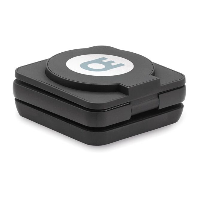 Premium-Werbegeschenk 3in1 faltbare Ladestation mit Gravur – Schwarz – leistungsstarkes induktives Ladesystem für Büro und Firmenkunden