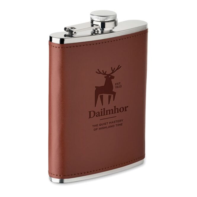 Firmengeschenk Flachmann Edelstahl mit PU-Hülle – braun – lasergraviert 200 ml, hochwertiger Edelstahl-Flachmann für Geschäftspartner