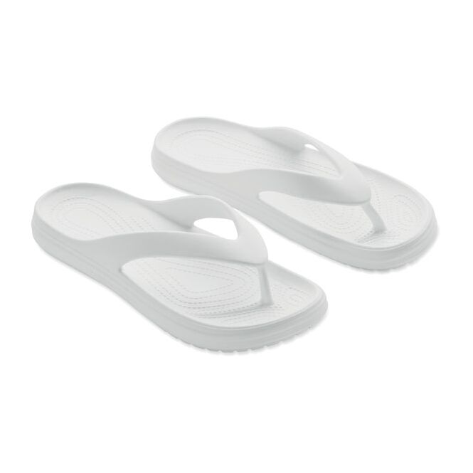 Werbeartikel Badelatschen Größe 44/45 – weiß – mit Logodruck EVA-Material für das Büro und als moderne Pool Slides für Firmenkunden