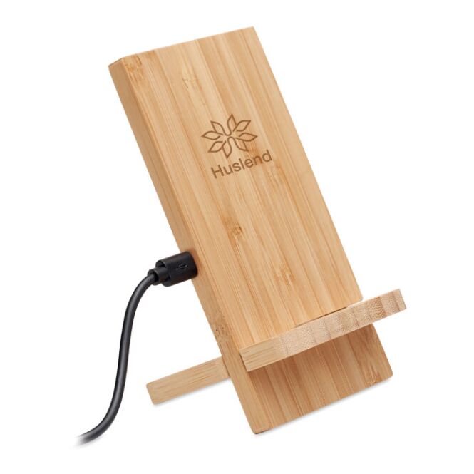 Premium-Werbegeschenk Induktive Ladestation mit Gravur – Holzfarben – 10W QI Charger für Büro und Konferenzen