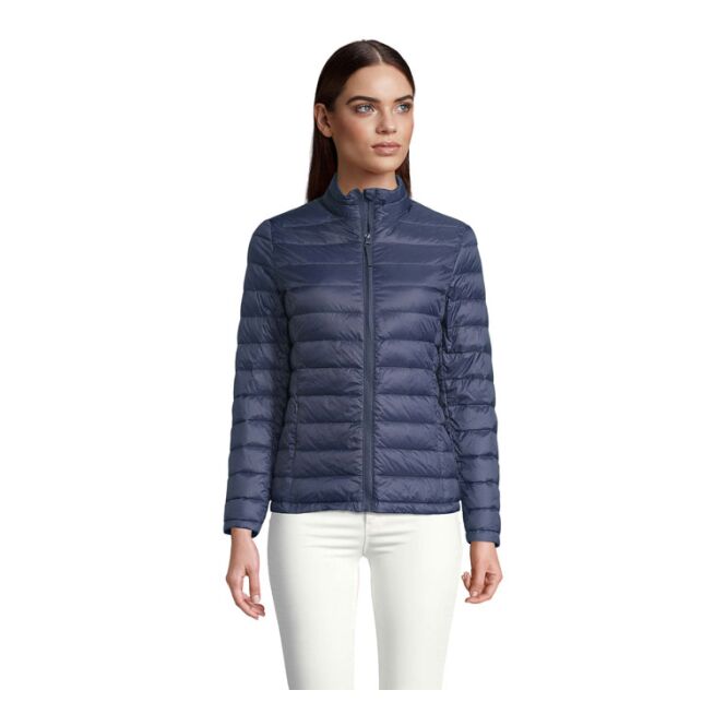 Corporate Fashion WILSON Damenjacke 380T – französisch blau – nachhaltig mit hochwertigem Stick Gr. S
