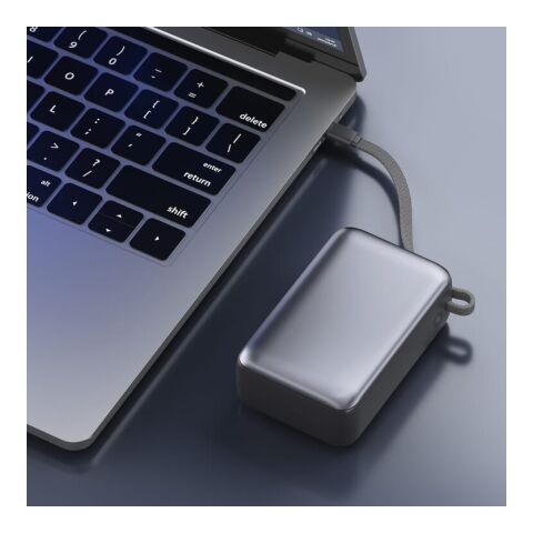 Nova Laptop 65W Powerbank mit integriertem USB-C-Kabel 30000 mAh Dunkelgrau