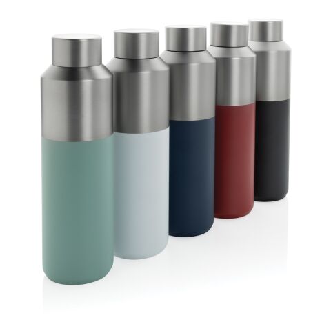 Fluid Flasche aus RCS-zertifiziert recyceltem Stahl, 600ml rot | ohne Werbeanbringung | Nicht verfügbar | Nicht verfügbar