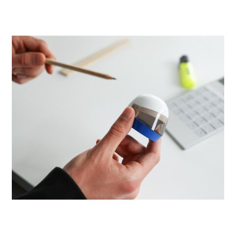 Bleistiftspitzer &quot;Helm&quot; weiß | 1-farbiger Tampondruck | auf unteren Rand | 10 mm x 4 mm