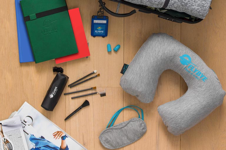 Praktische Reisesets mit Logo bedrucken